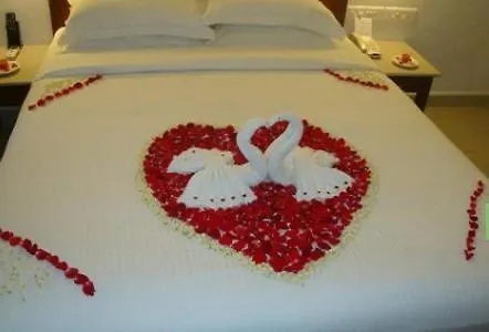 Pooram International Hotel Thrissur